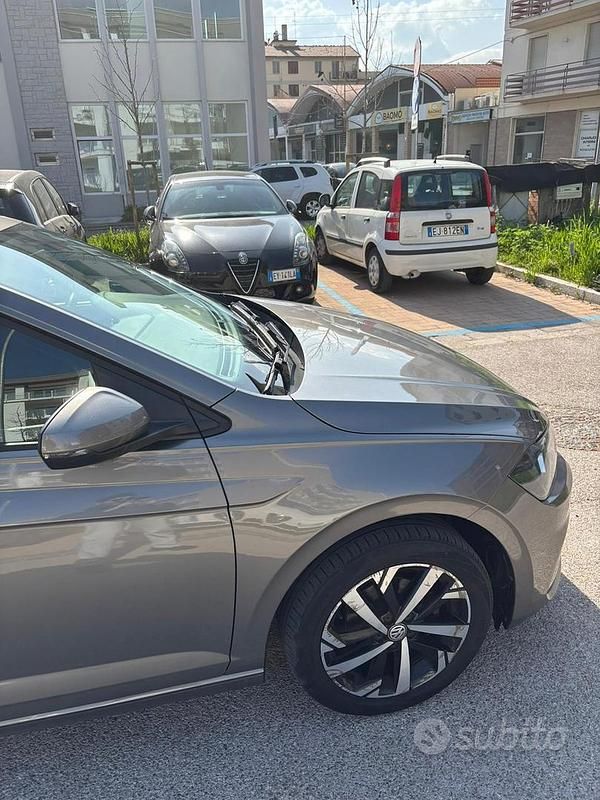 Usata VW Polo Comfortline 75 CV (55 kW) 2018 Utilitaria