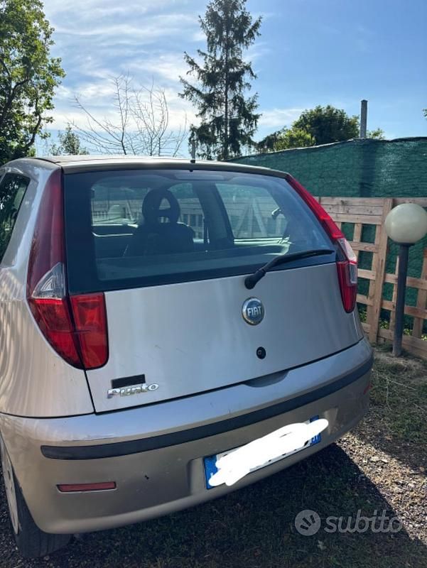 Usata Fiat Punto 2004 Grigio Utilitaria