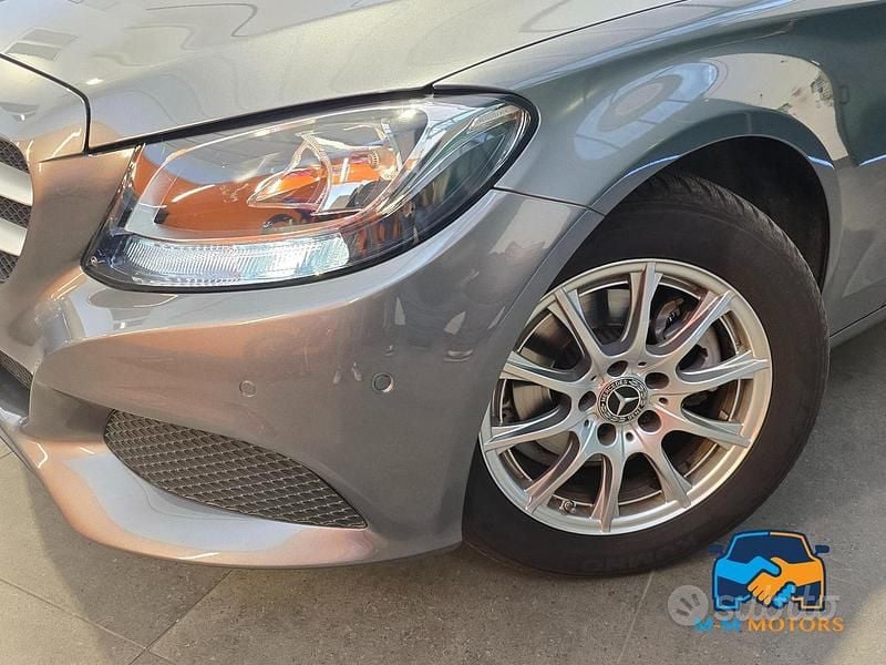 Usata Mercedes C180 156 CV (114 kW) 2017 Station wagon