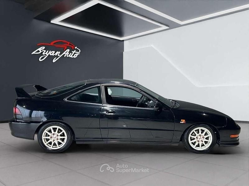 Usata Honda Integra Type R 190 CV (139 kW) 1998 Nero Coupé