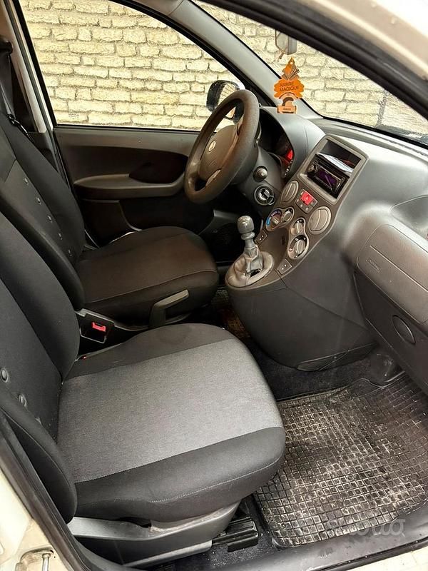 Usata Fiat Panda 77 CV (56 kW) 2011 Bianco Utilitaria