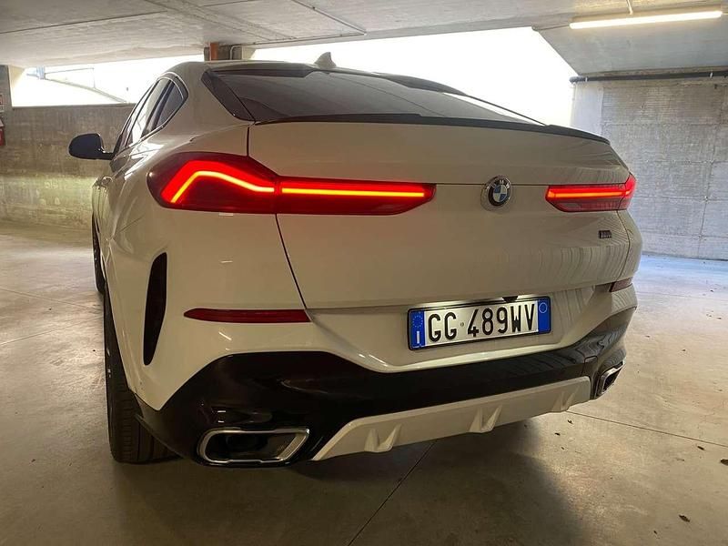 Usata BMW X6 M Sport 340 CV (250 kW) 2022 Grigio SUV