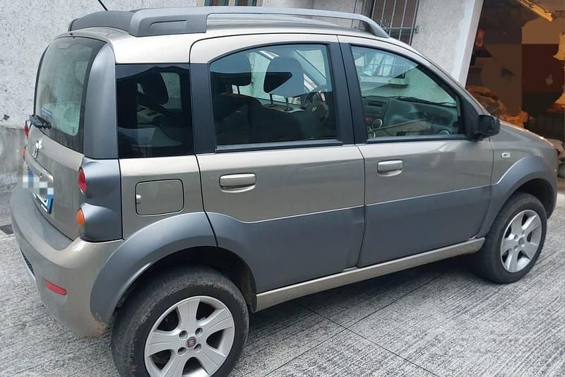 Usata Fiat Panda 4x4 Cross 2008 Marrone Utilitaria