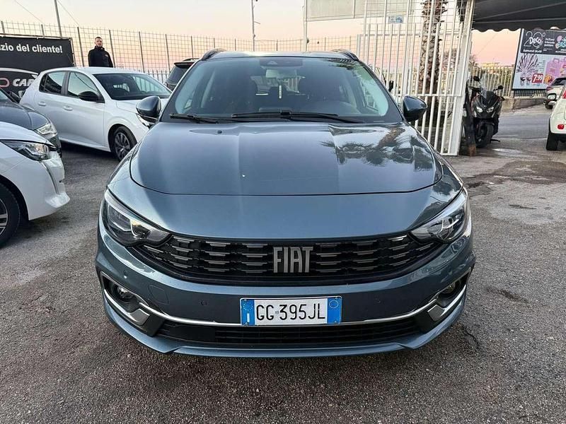 Usata Fiat Tipo Sport 131 CV (96 kW) 2021 Grigio Station wagon