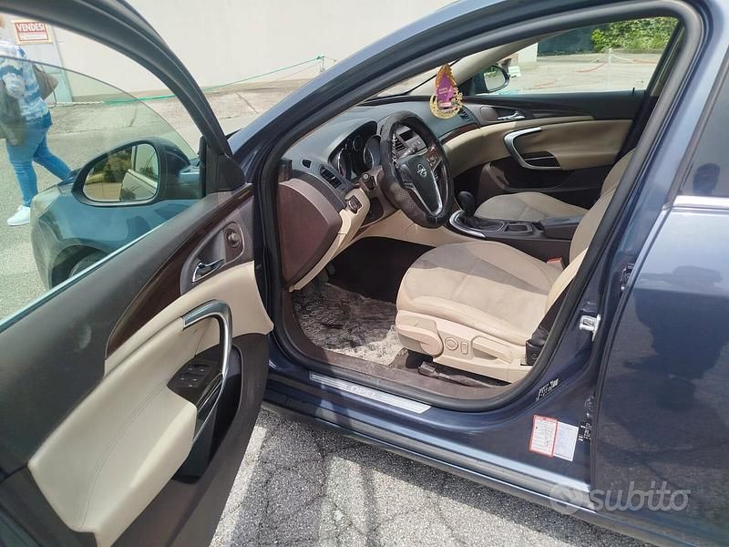 Occasion Opel Insignia 160 ch (117 kW) 2011 Bleue Berline