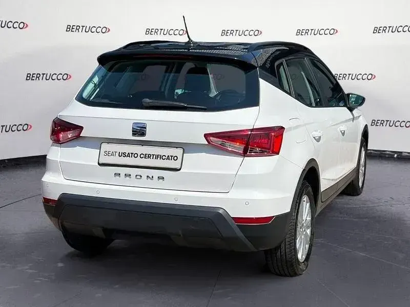 Usata Seat Arona Reference 95 CV (69 kW) 2019 Bianco SUV