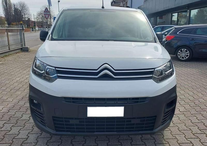 Usata Citroën Berlingo 131 CV (96 kW) 2021 Bianco Monovolume