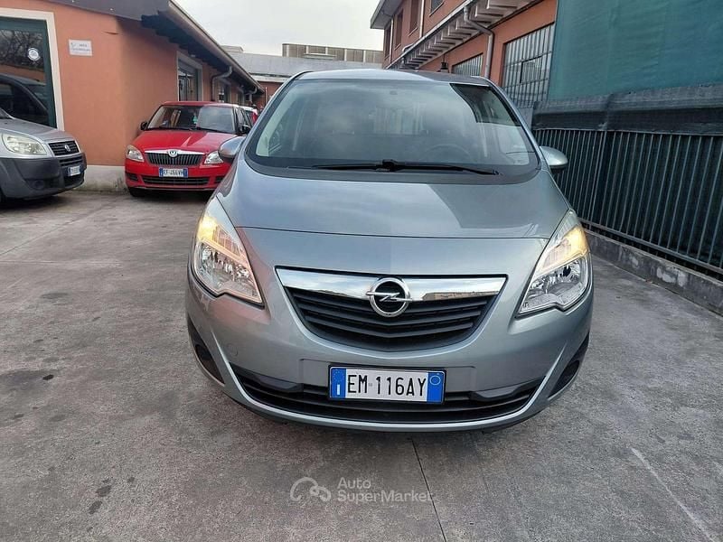 Usata Opel Meriva S 101 CV (74 kW) 2012 Grigio Monovolume