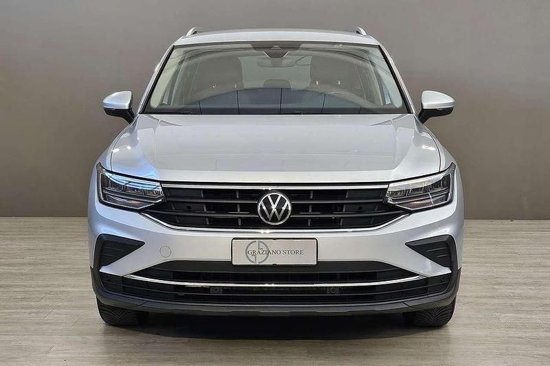 Usata VW Tiguan Life 150 CV (110 kW) 2021 Argento SUV