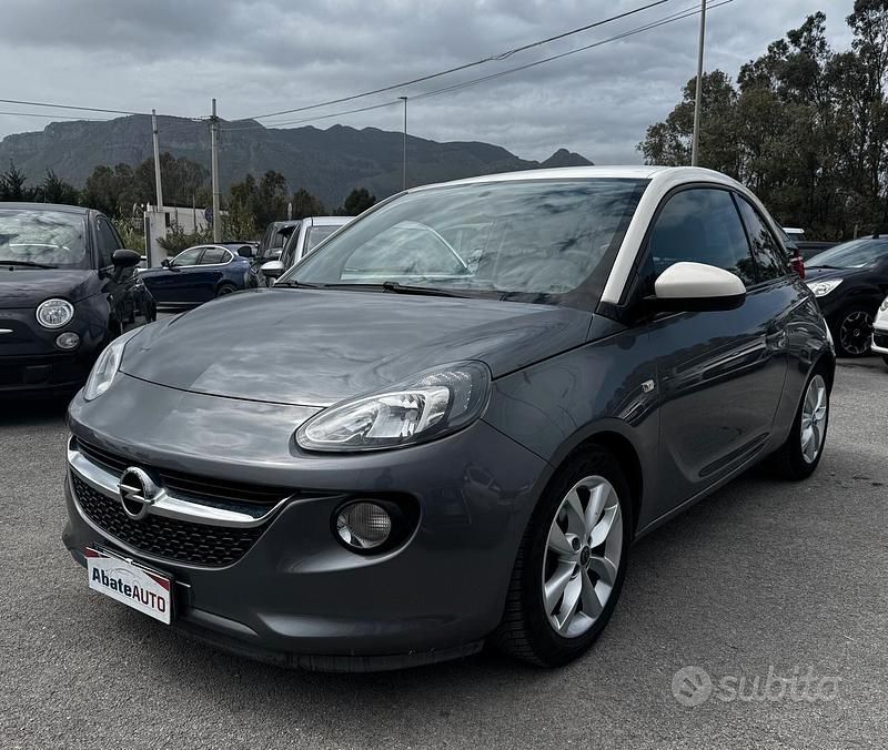 Usata Opel Adam Jam 70 CV (51 kW) 2016 Grigio Utilitaria