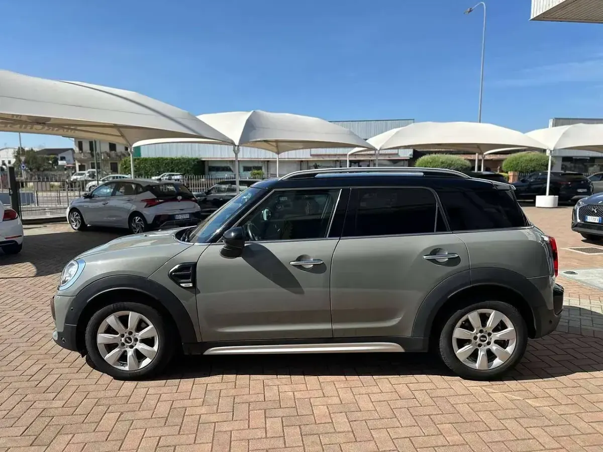 Usata Mini Cooper D Countryman Hype 150 CV (110 kW) 2018 Grigio SUV