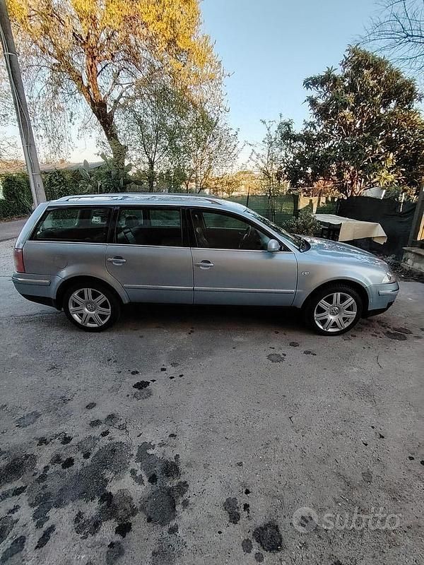 Usata VW Passat 2002 Grigio Station wagon