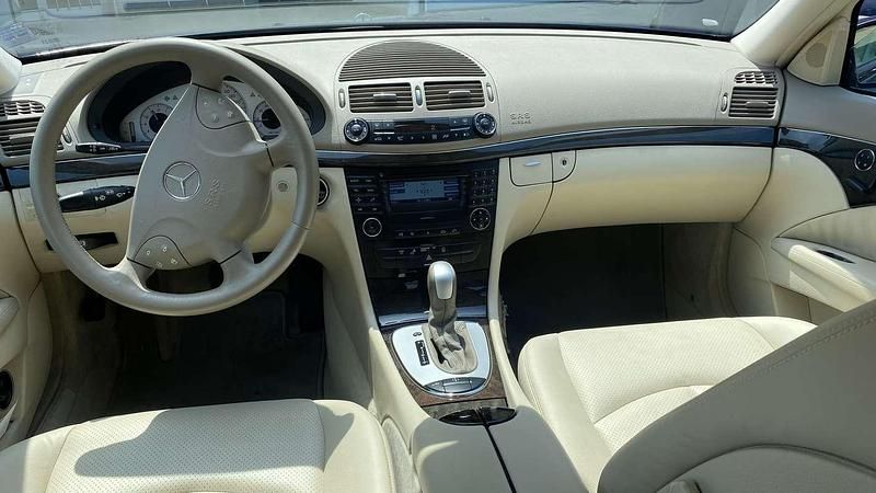 Usata Mercedes E320 Avantgarde 224 CV (164 kW) 2002 Berlina