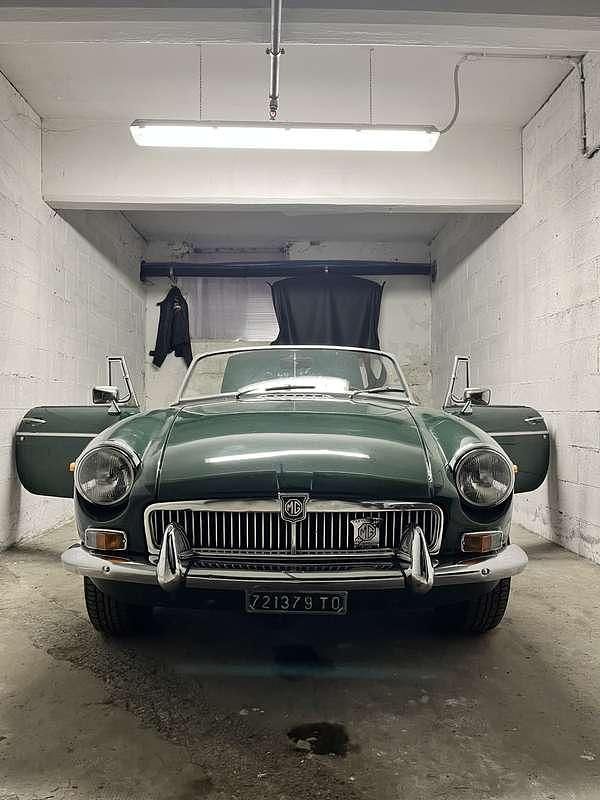 Usata MG B 91 CV (66 kW) 1965 Verde Cabrio