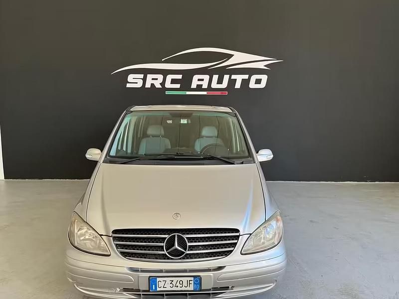 Usata Mercedes Viano 149 CV (109 kW) 2006 Grigio Monovolume