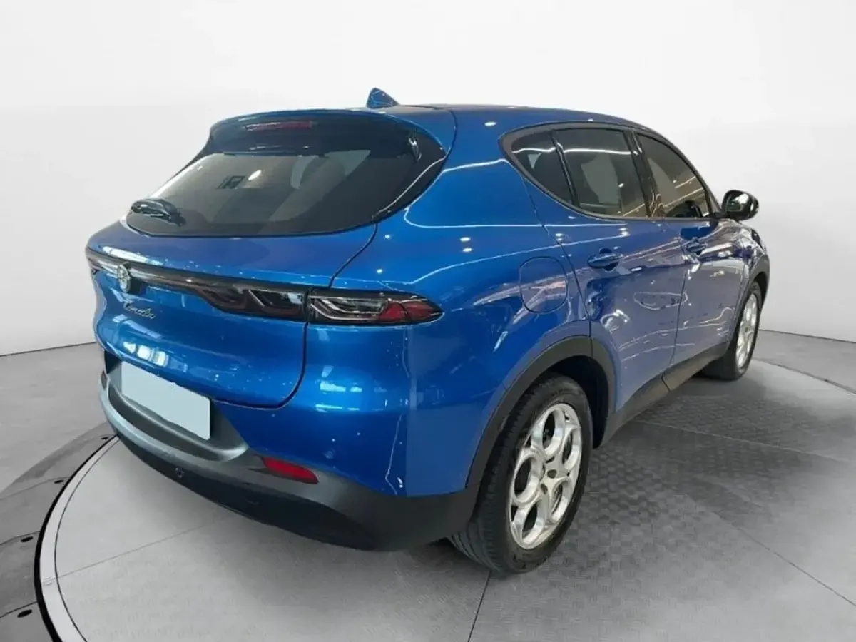 Usata Alfa Romeo Tonale Sprint 130 CV (95 kW) 2024 Blu SUV