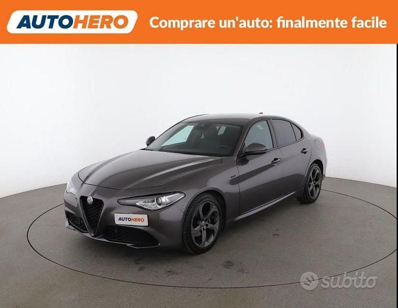 Usata Alfa Romeo Giulia 190 CV (139 kW) 2020 Grigio Berlina