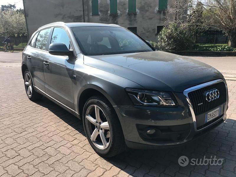 Usata Audi Q5 Advanced Plus 170 CV (125 kW) 2012 Grigio SUV
