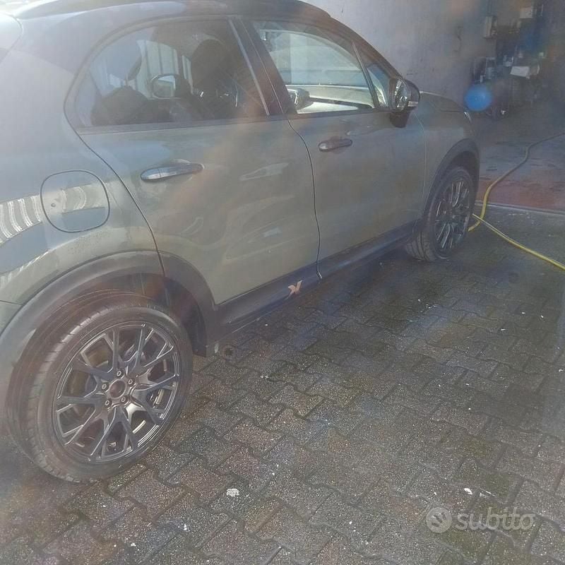 Usata Fiat 500X Cross 120 CV (88 kW) 2018 Verde SUV