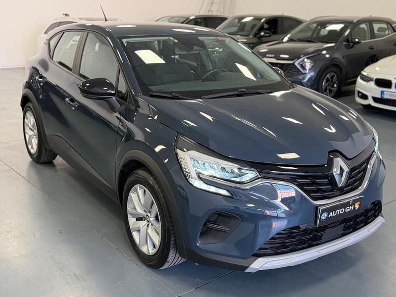 Usata Renault Captur 93 CV (68 kW) 2023 Grigio SUV
