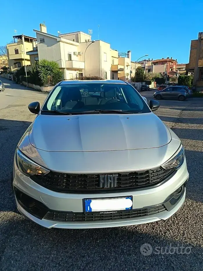 Usata Fiat Tipo Street 95 CV (69 kW) 2021 Grigio Berlina
