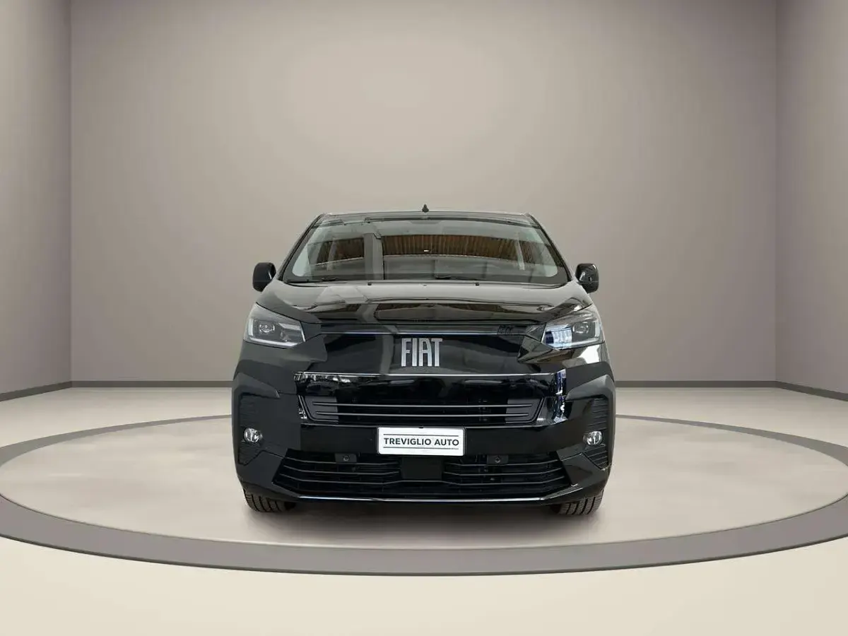 Nuova Fiat Ulysse 131 kW (179 CV) 2025 Nero / metallizzato Monovolume