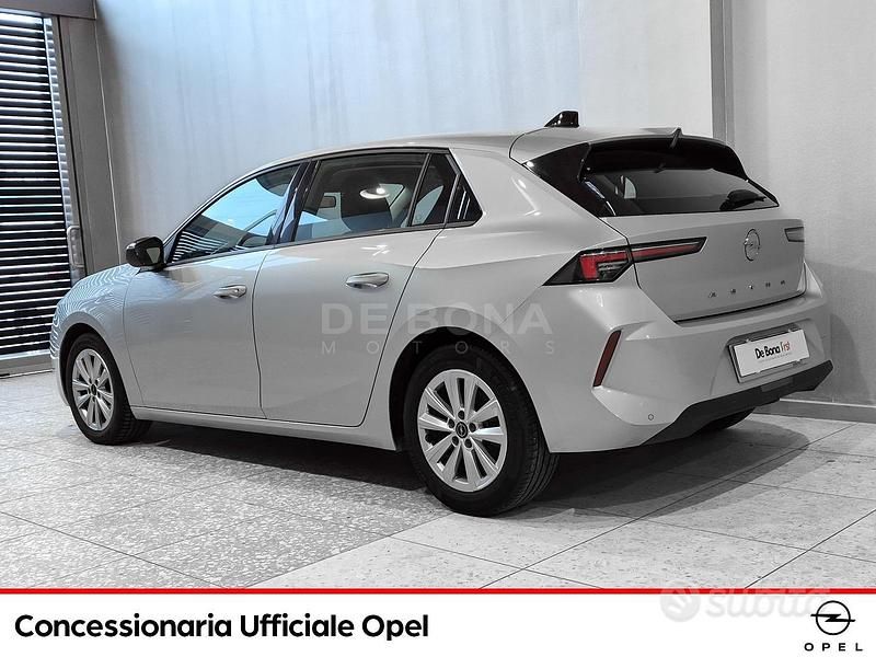Usata Opel Astra Edition 110 CV (80 kW) 2023 Other Berlina