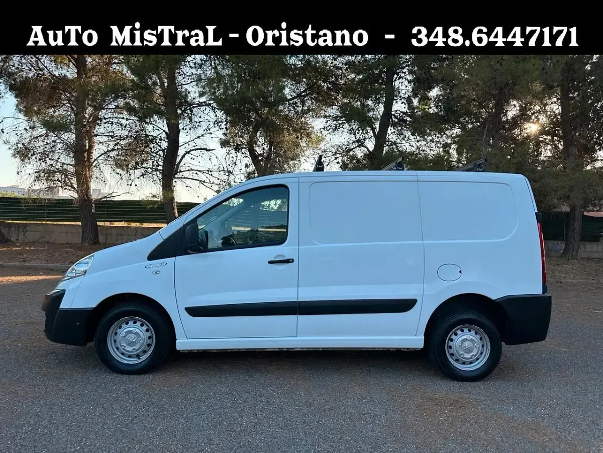 Usata Peugeot Expert 89 CV (65 kW) 2013 Bianco Furgone