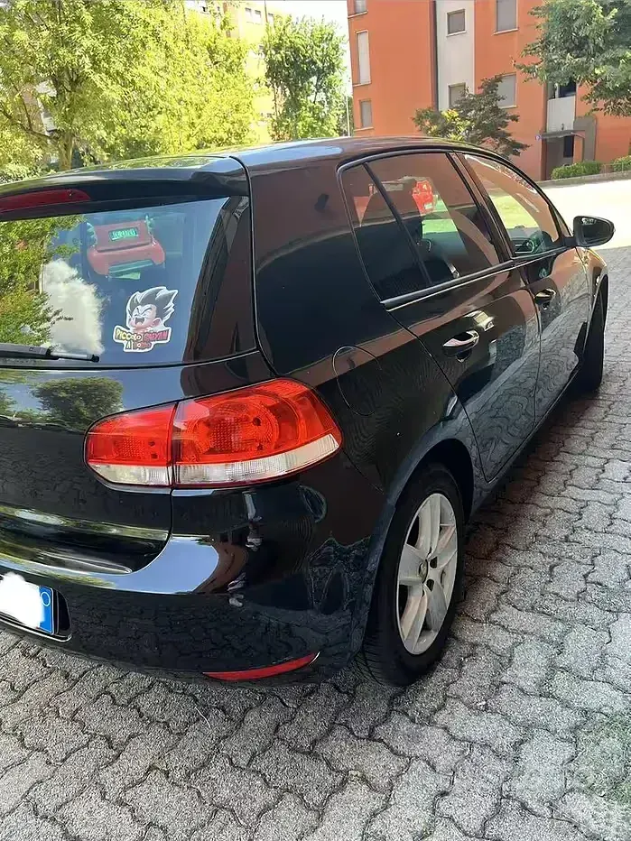 Usata VW Golf VI 102 CV (75 kW) 2009 Nero Berlina