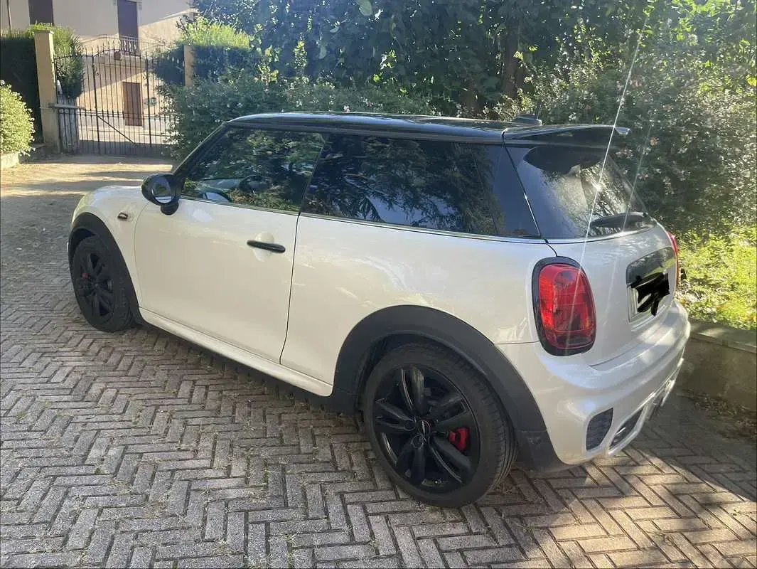 Usata Mini John Cooper Works Hype 231 CV (169 kW) 2018 Utilitaria