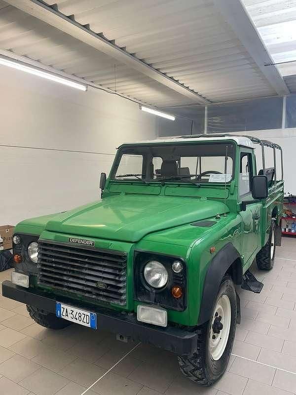Usata Land Rover Defender 113 CV (83 kW) 2003 Verde Pick-up