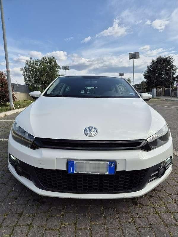 Usata VW Scirocco 122 CV (89 kW) 2012 Bianco Coupé