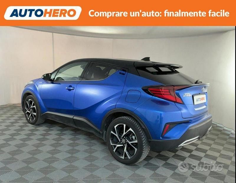 Usata Toyota C-HR Trend 152 CV (111 kW) 2021 Blu SUV