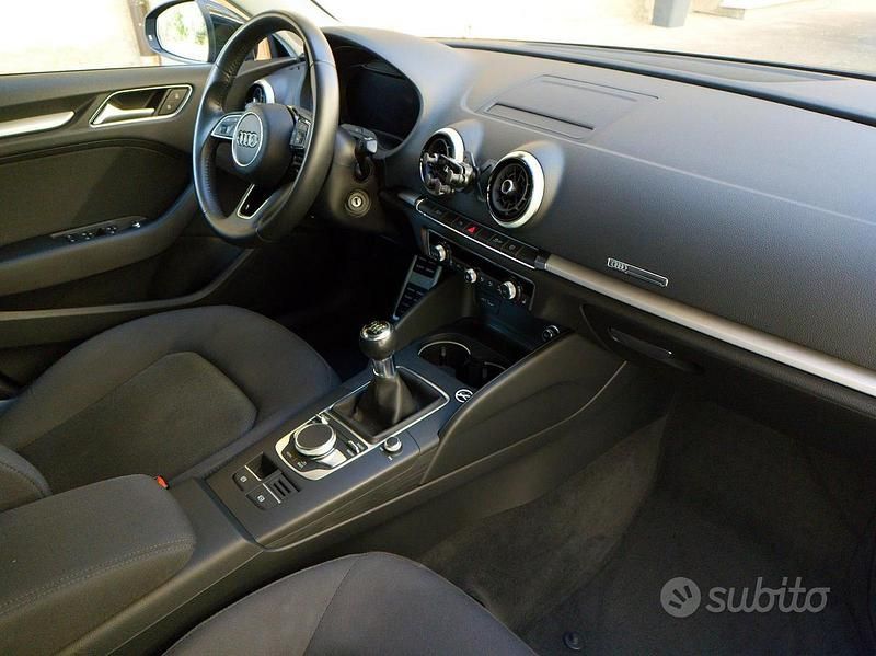 Usata 2018 Audi A3 Due volumi | 19.000 € (Ottimo prezzo) - Immagine 1/4