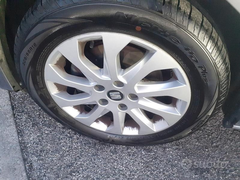 Usata Seat Leon 110 CV (80 kW) 2016 Grigio Station wagon