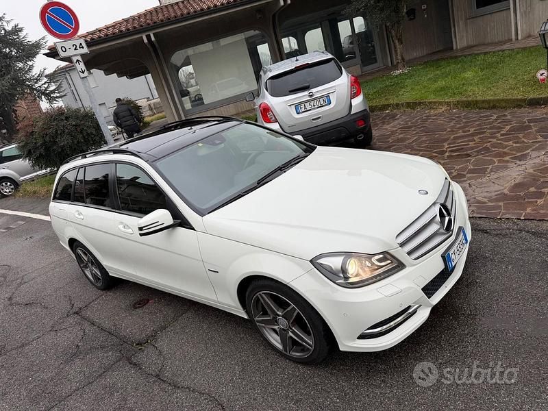 Usata Mercedes C220 Avantgarde 169 CV (124 kW) 2011 Bianco Station wagon