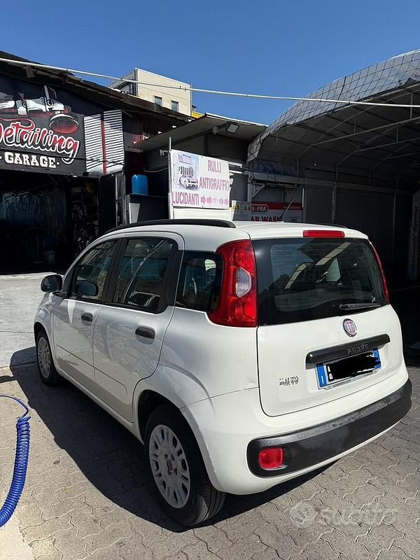 Usata Fiat Panda Lounge 75 CV (55 kW) 2013 Utilitaria