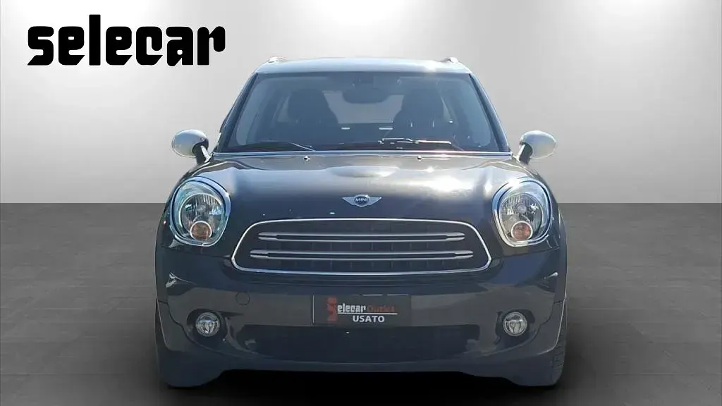 Usata Mini Cooper D Countryman Business 111 CV (81 kW) 2017 5v grigio manganese metallizza SUV