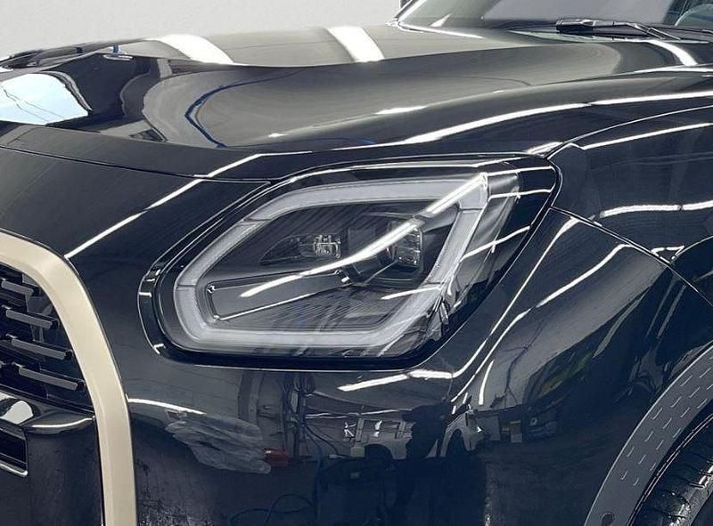 Usata Mini Countryman Classic 170 CV (125 kW) 2024 Midnight black ii metal SUV