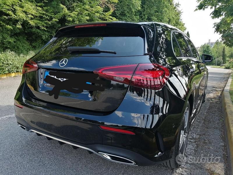 Usata Mercedes A180 AMG Line Premium 136 CV (100 kW) 2023 Berlina