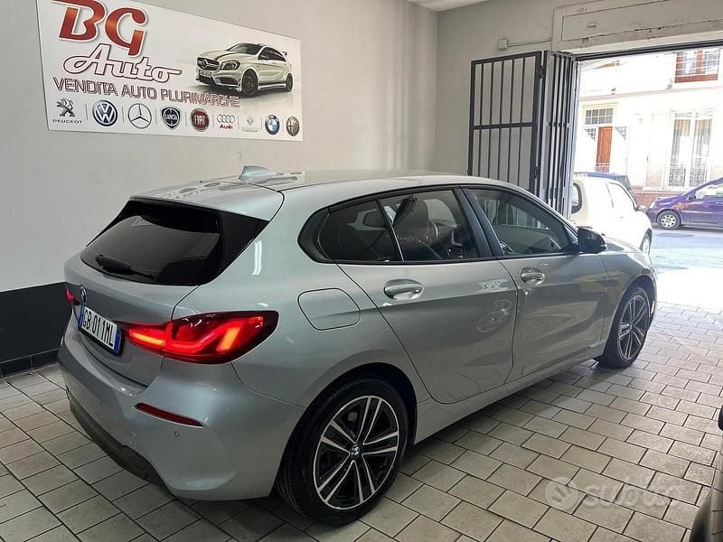 Usata BMW 116 Luxury Line 115 CV (84 kW) 2020 Grigio Utilitaria