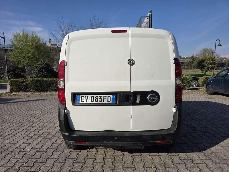 Usata Opel Combo 120 CV (88 kW) 2014 Bianco Monovolume