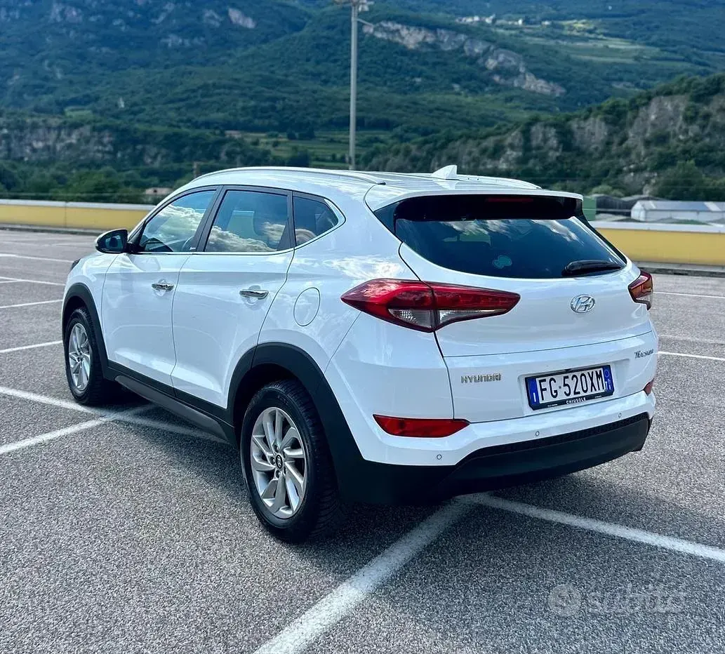 Usata Hyundai Tucson Xpossible 116 CV (85 kW) 2017 Bianco SUV
