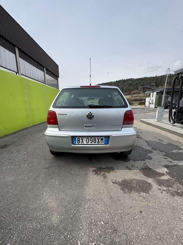 Usata VW Polo 45 CV (33 kW) 2001 Grigio Coupé