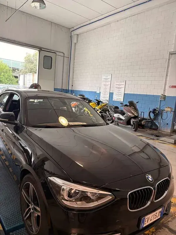 Usata BMW 118 143 CV (105 kW) 2014 Nero Utilitaria