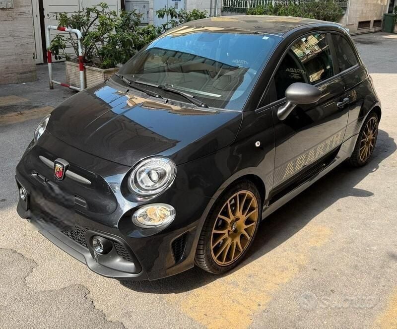 Usata Abarth 695 180 CV (132 kW) 2024 Nero Utilitaria