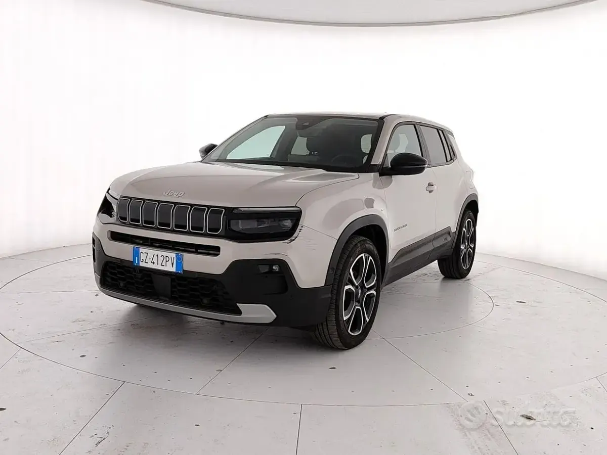 Usata Jeep Avenger Summit 101 CV (74 kW) 2025 Beige SUV