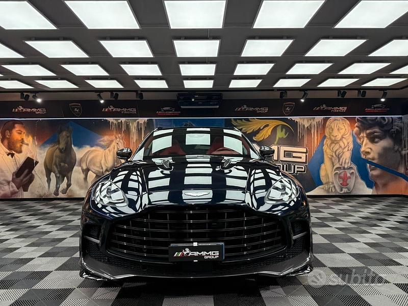 Usata Aston Martin DBX 707 707 CV (519 kW) 2023 Blu SUV