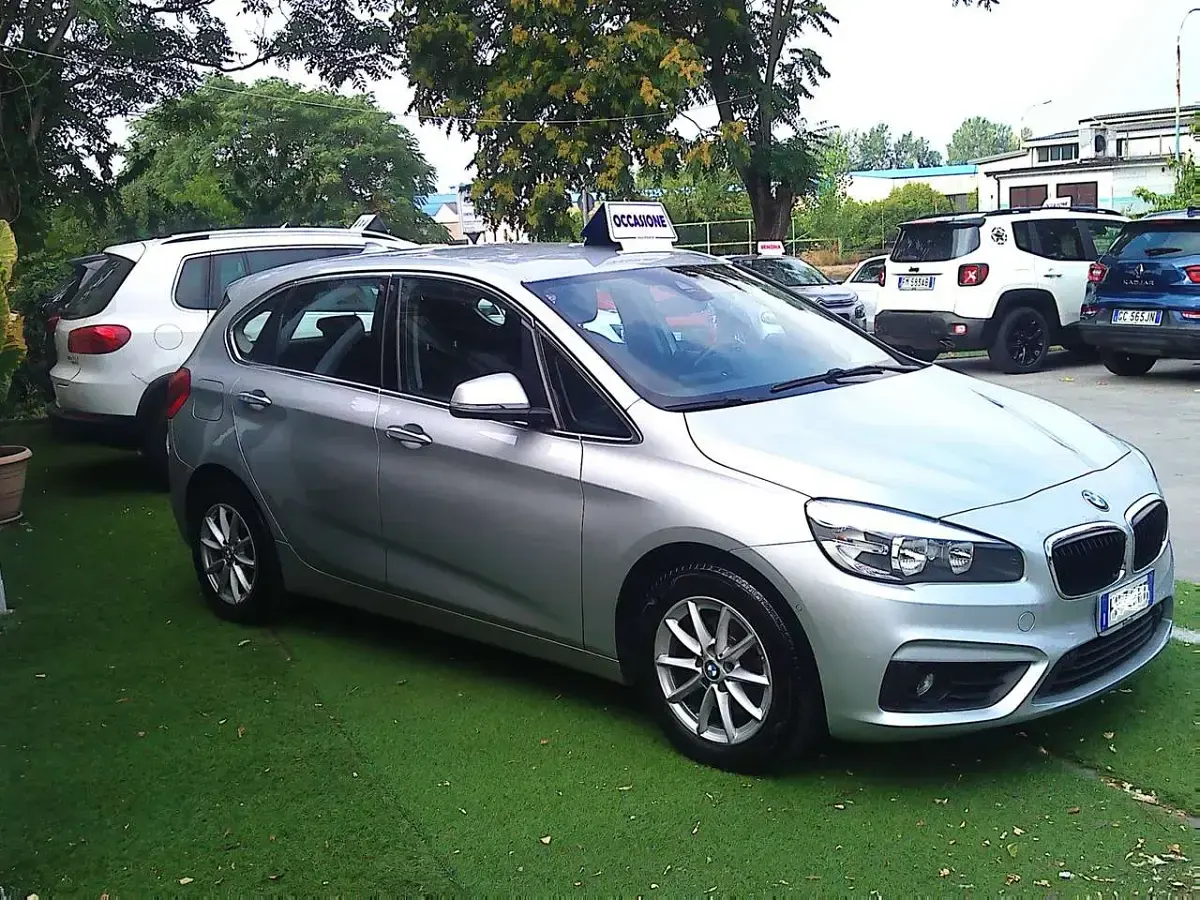Usata BMW 216 Active Tourer 116 CV (85 kW) 2017 Argento Monovolume