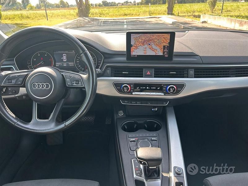 Usata Audi A4 122 CV (89 kW) 2017 Nero Station wagon